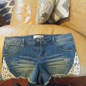 Shorts nwot very cute